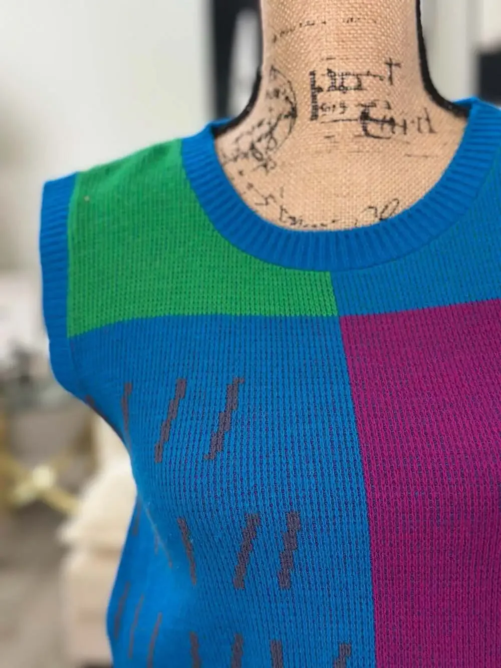 Santa Cruz San Francisco California Vintage Colorblock Knit Sweater Vest - Picture 2 of 5